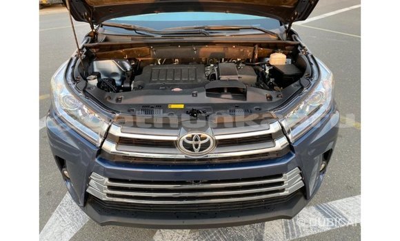 Buy Import Toyota Highlander Blue Car in Import - Dubai in Baa Buy Import Toyota Highlander Blue Car in Import - Dubai in Baa