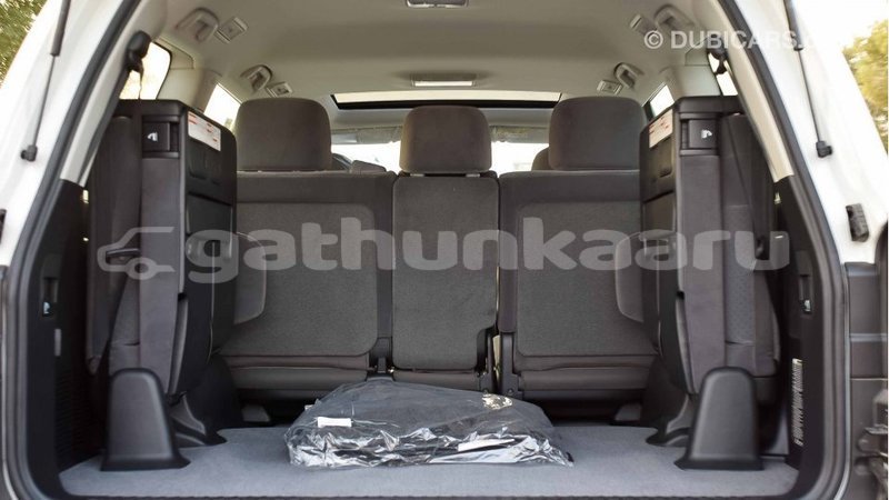 Big with watermark toyota land cruiser baa import dubai 1624