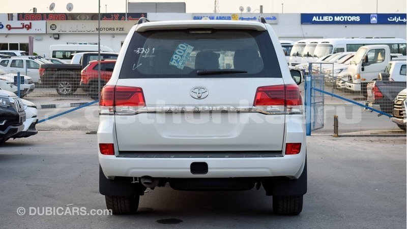 Big with watermark toyota land cruiser baa import dubai 1624