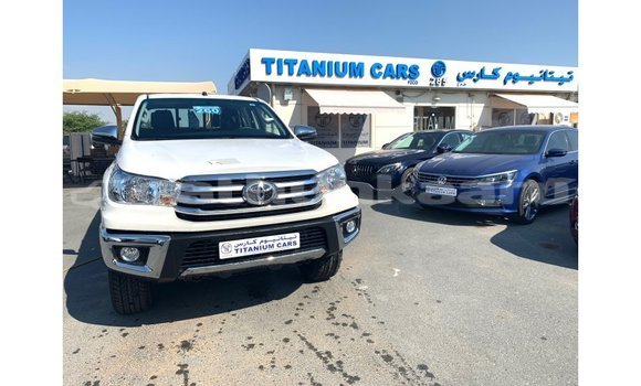 Buy Import Toyota Hilux White Car in Import - Dubai in Baa Buy Import Toyota Hilux White Car in Import - Dubai in Baa