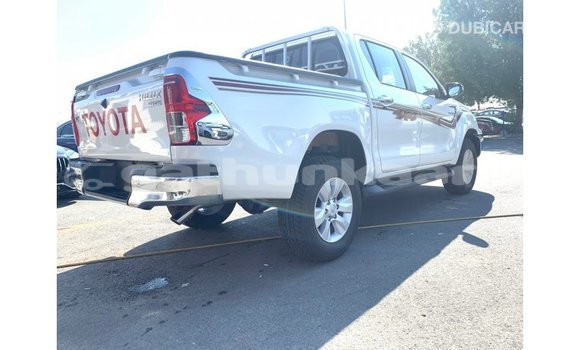 Buy Import Toyota Hilux White Car in Import - Dubai in Baa Buy Import Toyota Hilux White Car in Import - Dubai in Baa