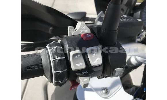 Buy Used BMW R1200GS Adventure Black Bike in Maabaidhoo in Laam Buy Used BMW R1200GS Adventure Black Bike in Maabaidhoo in Laam