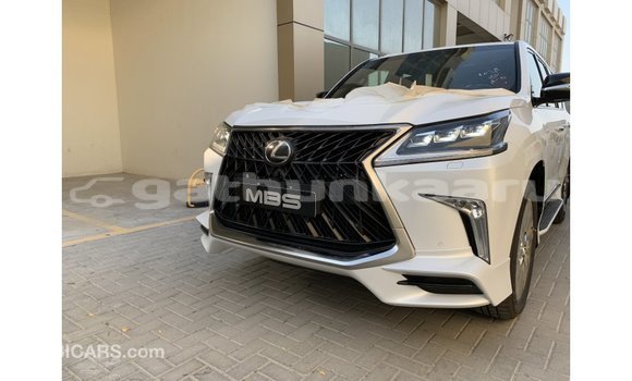 Buy Import Lexus LX White Car in Import - Dubai in Baa Buy Import Lexus LX White Car in Import - Dubai in Baa