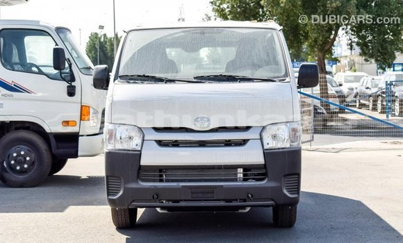 Buy Import Toyota Hiace White Car in Import - Dubai in Baa Buy Import Toyota Hiace White Car in Import - Dubai in Baa