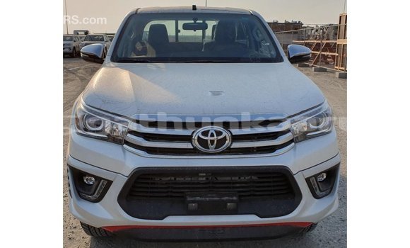Buy Import Toyota Hilux White Car in Import - Dubai in Baa Buy Import Toyota Hilux White Car in Import - Dubai in Baa