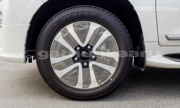 Buy Import Toyota Land Cruiser White Car in Import - Dubai in Baa Buy Import Toyota Land Cruiser White Car in Import - Dubai in Baa