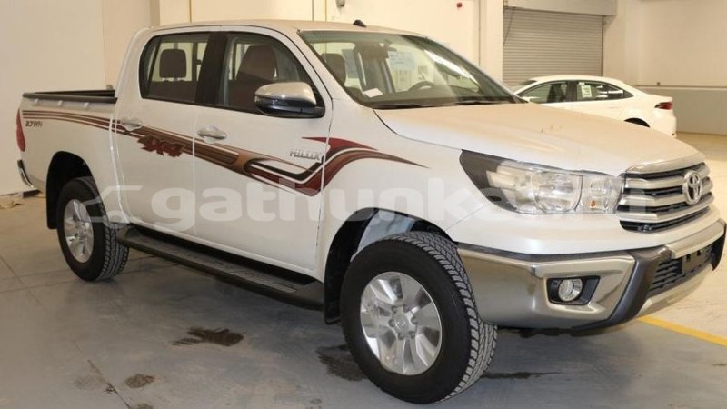 Big with watermark toyota hilux baa import dubai 1643