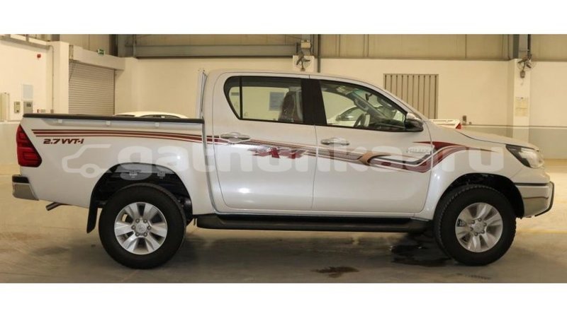 Big with watermark toyota hilux baa import dubai 1643