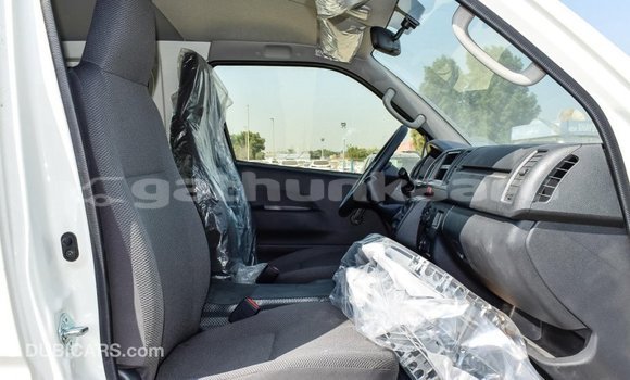 Buy Import Toyota Hiace White Car in Import - Dubai in Baa Buy Import Toyota Hiace White Car in Import - Dubai in Baa