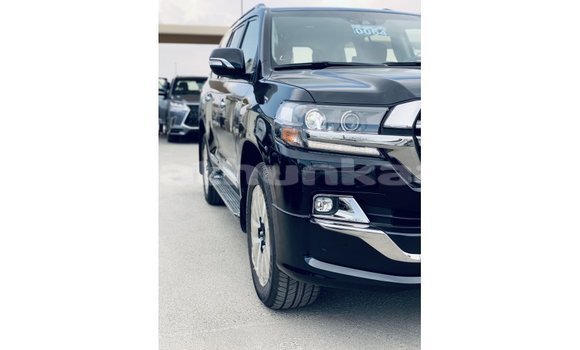 Buy Import Toyota Land Cruiser Black Car in Import - Dubai in Baa Buy Import Toyota Land Cruiser Black Car in Import - Dubai in Baa