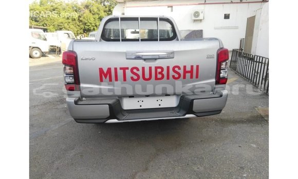 Buy Import Mitsubishi L200 Other Car in Import - Dubai in Baa Buy Import Mitsubishi L200 Other Car in Import - Dubai in Baa