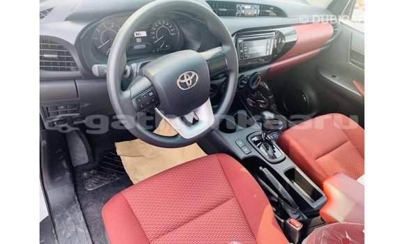 Buy Import Toyota Hilux White Car in Import - Dubai in Baa Buy Import Toyota Hilux White Car in Import - Dubai in Baa