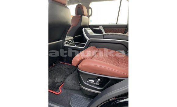 Buy Import Toyota Land Cruiser Black Car in Import - Dubai in Baa Buy Import Toyota Land Cruiser Black Car in Import - Dubai in Baa