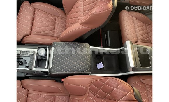 Buy Import Toyota Land Cruiser Black Car in Import - Dubai in Baa Buy Import Toyota Land Cruiser Black Car in Import - Dubai in Baa