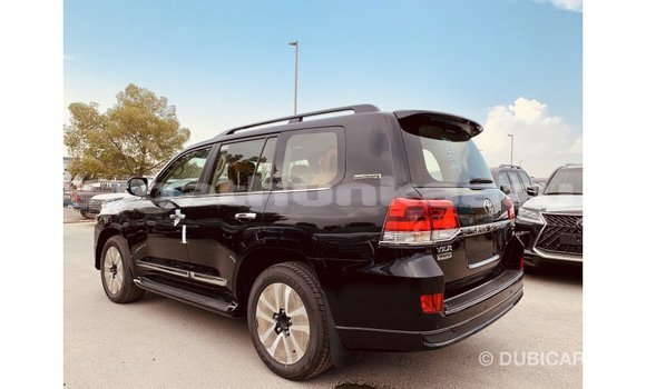 Buy Import Toyota Land Cruiser Black Car in Import - Dubai in Baa Buy Import Toyota Land Cruiser Black Car in Import - Dubai in Baa