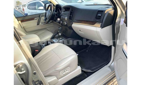 Buy Import Mitsubishi Pajero Other Car in Import - Dubai in Baa Buy Import Mitsubishi Pajero Other Car in Import - Dubai in Baa