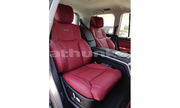 Buy Import Toyota Land Cruiser Red Car in Import - Dubai in Baa Buy Import Toyota Land Cruiser Red Car in Import - Dubai in Baa