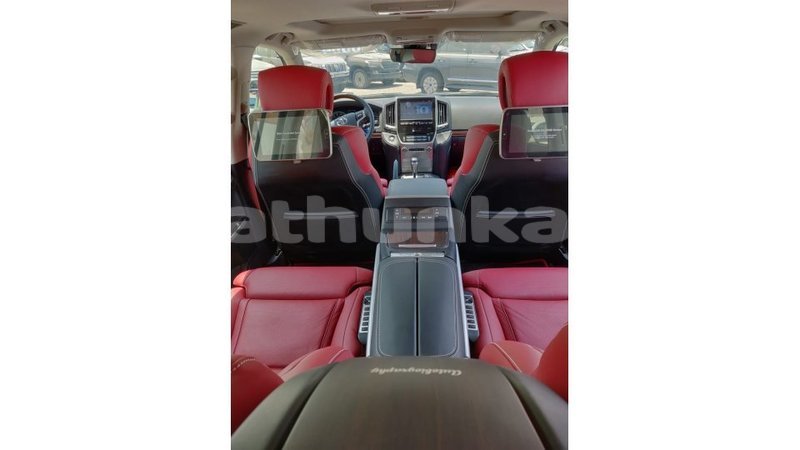 Big with watermark toyota land cruiser baa import dubai 1662