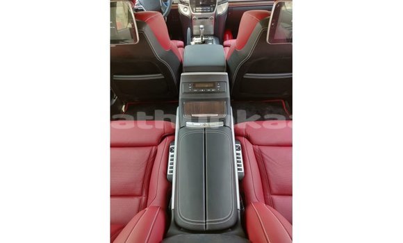 Buy Import Toyota Land Cruiser Red Car in Import - Dubai in Baa Buy Import Toyota Land Cruiser Red Car in Import - Dubai in Baa