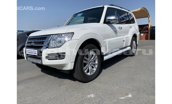 Buy Import Mitsubishi Pajero White Car in Import - Dubai in Baa Buy Import Mitsubishi Pajero White Car in Import - Dubai in Baa