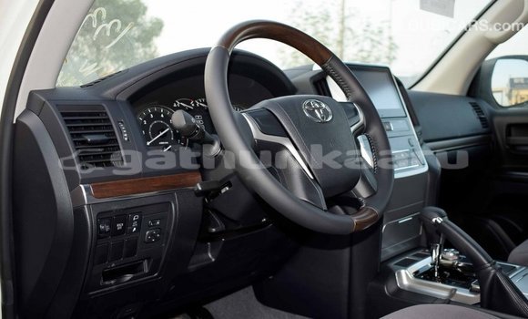 Buy Import Toyota Land Cruiser Other Car in Import - Dubai in Baa Buy Import Toyota Land Cruiser Other Car in Import - Dubai in Baa