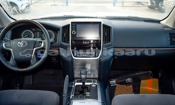 Buy Import Toyota Land Cruiser Other Car in Import - Dubai in Baa Buy Import Toyota Land Cruiser Other Car in Import - Dubai in Baa