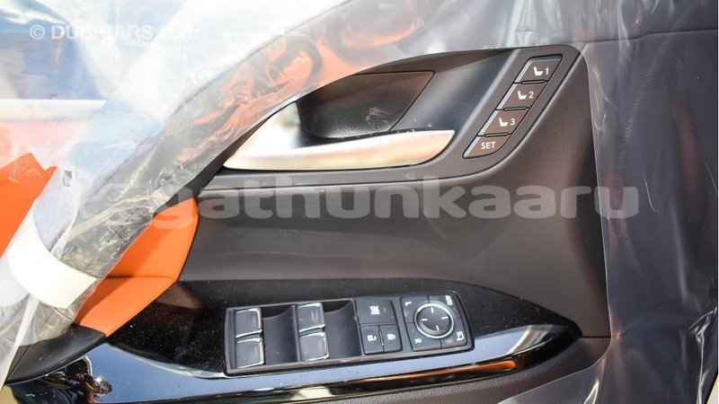 Big with watermark lexus lx baa import dubai 1670