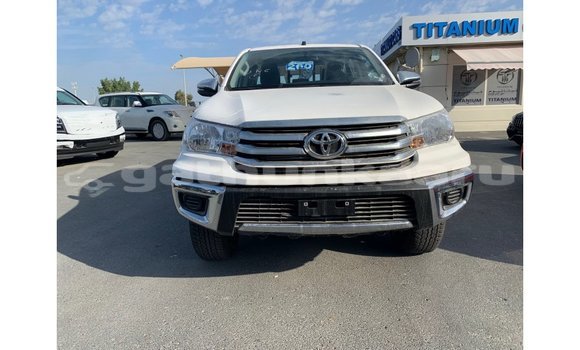 Buy Import Toyota Hilux White Car in Import - Dubai in Baa Buy Import Toyota Hilux White Car in Import - Dubai in Baa