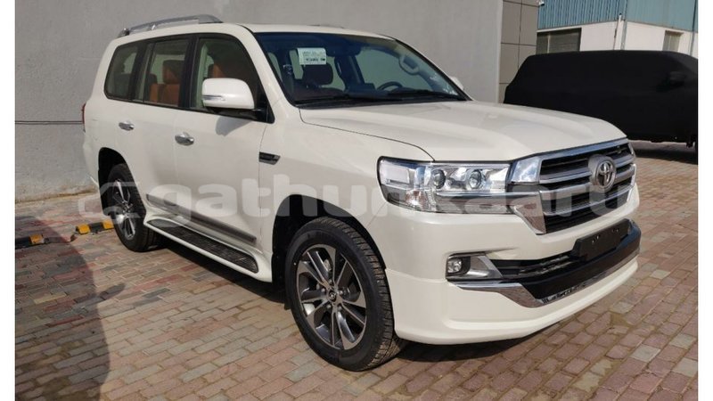 Big with watermark toyota land cruiser baa import dubai 1678
