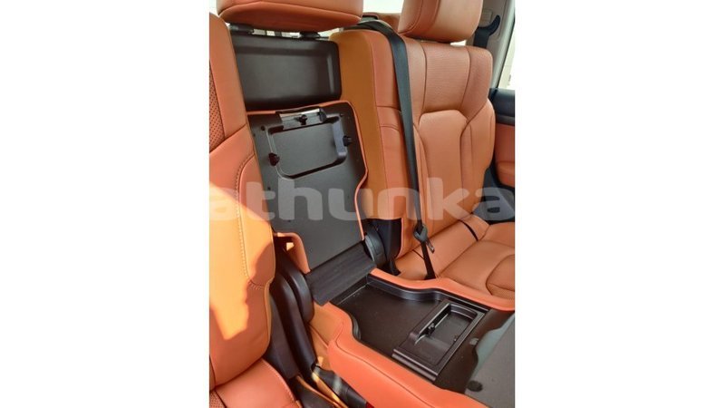 Big with watermark toyota land cruiser baa import dubai 1678