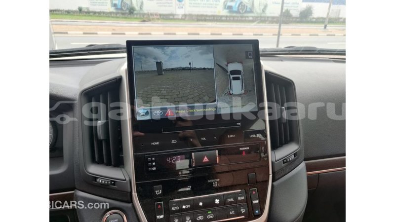 Big with watermark toyota land cruiser baa import dubai 1678