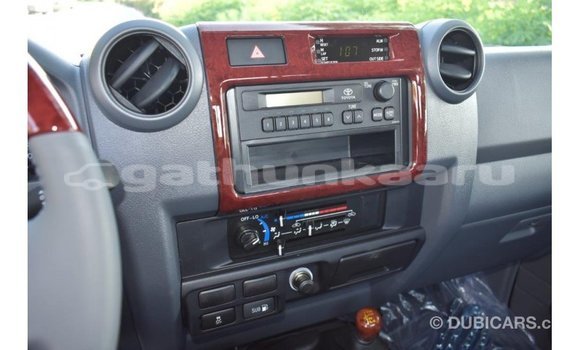 Buy Import Toyota Land Cruiser Other Car in Import - Dubai in Baa Buy Import Toyota Land Cruiser Other Car in Import - Dubai in Baa