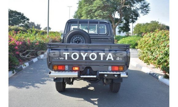 Buy Import Toyota Land Cruiser Other Car in Import - Dubai in Baa Buy Import Toyota Land Cruiser Other Car in Import - Dubai in Baa