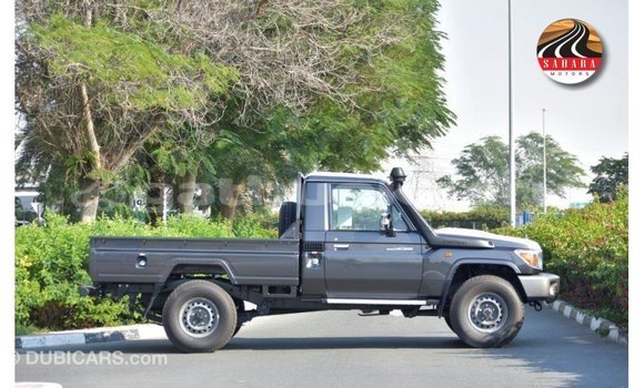 Buy Import Toyota Land Cruiser Other Car in Import - Dubai in Baa Buy Import Toyota Land Cruiser Other Car in Import - Dubai in Baa