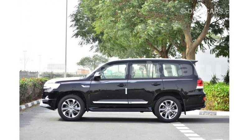 Big with watermark toyota land cruiser baa import dubai 1684