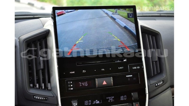 Big with watermark toyota land cruiser baa import dubai 1684