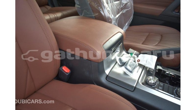 Big with watermark toyota land cruiser baa import dubai 1684