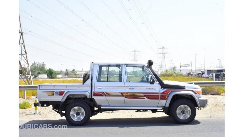 Big with watermark toyota land cruiser baa import dubai 1685