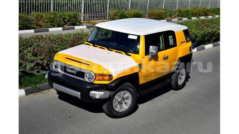 Big with watermark toyota fj cruiser baa import dubai 1686