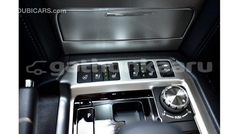 Big with watermark toyota land cruiser baa import dubai 1687