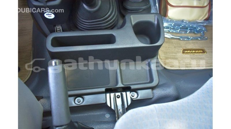 Big with watermark toyota land cruiser baa import dubai 1688