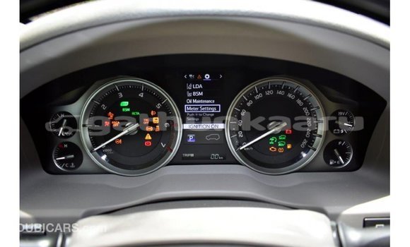 Buy Import Toyota Land Cruiser White Car in Import - Dubai in Baa Buy Import Toyota Land Cruiser White Car in Import - Dubai in Baa