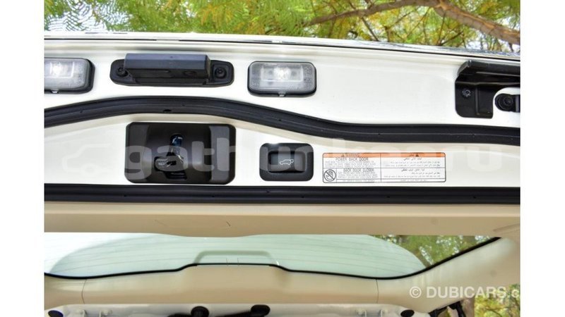 Big with watermark toyota land cruiser baa import dubai 1691