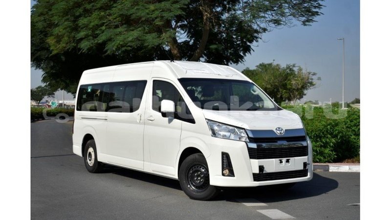 Big with watermark toyota hiace baa import dubai 1692