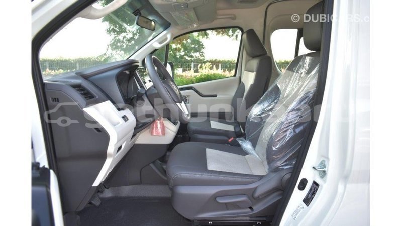 Big with watermark toyota hiace baa import dubai 1692