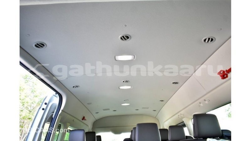 Big with watermark toyota hiace baa import dubai 1692
