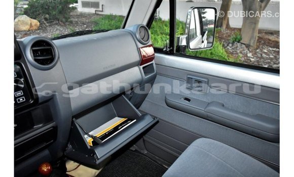 Buy Import Toyota Land Cruiser Other Car in Import - Dubai in Baa Buy Import Toyota Land Cruiser Other Car in Import - Dubai in Baa