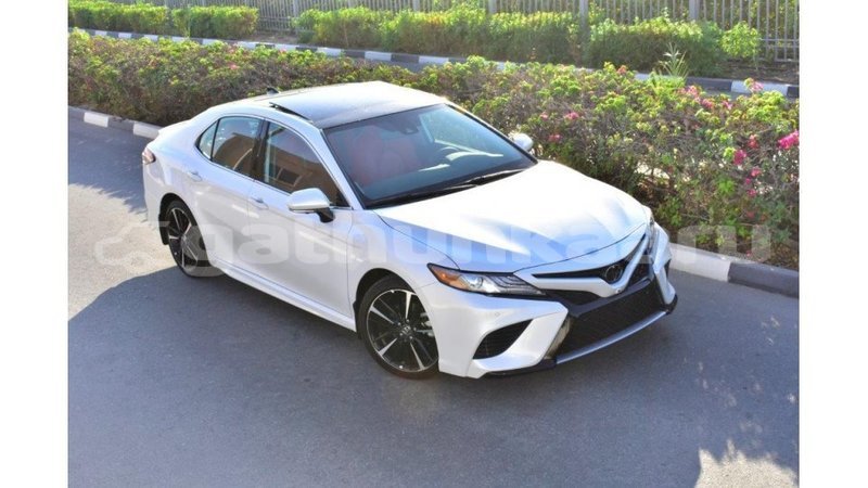 Big with watermark toyota camry baa import dubai 1695