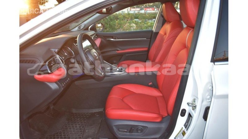 Big with watermark toyota camry baa import dubai 1695