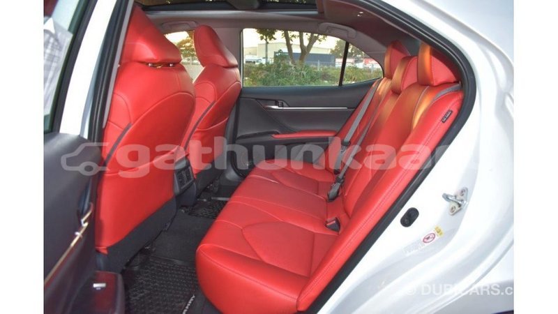 Big with watermark toyota camry baa import dubai 1695